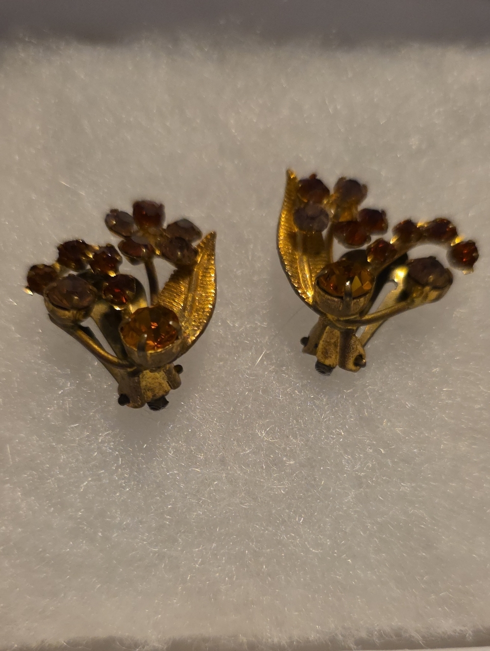 Vintage Made In Austria Goldtone With Amber &  Orange Rhinestones Clip-ons